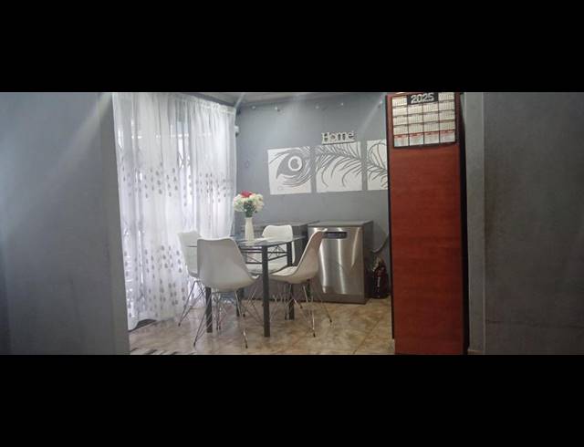 3 BEDROOM HOUSE FOR SALE IN SUNFORD